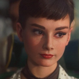 ShockBlast-Audrey-Hepburn-Galaxy-Chocolate-bars-commercial-2