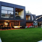 The-Black-Villa-ShockBlast