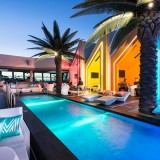 Matisse-Beach-Club-by-Oldfield-Knott-Architects-Scarborough-Australia-ShockBlast-1