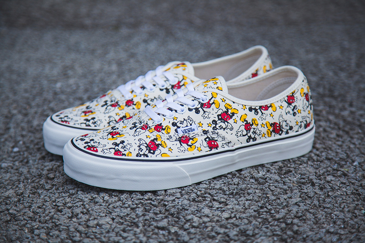 Vans best sale vault disney